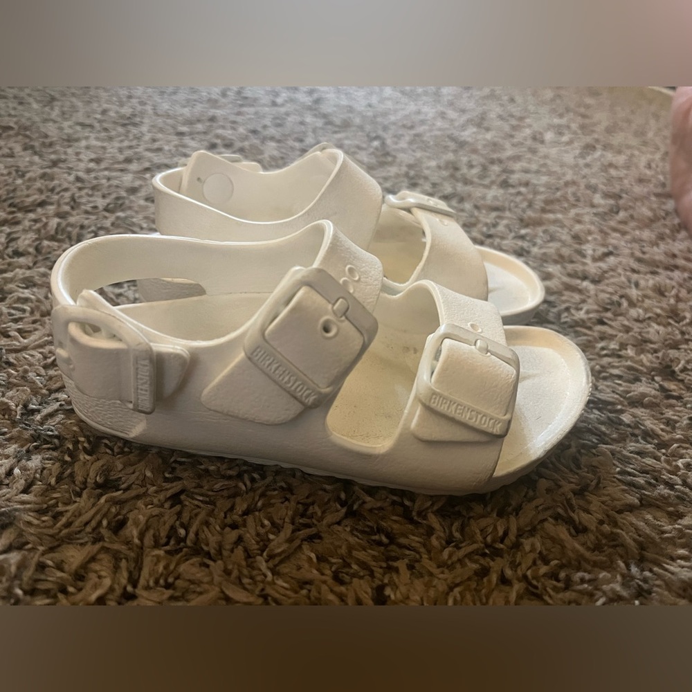 Little Girls Birkenstock Sandals